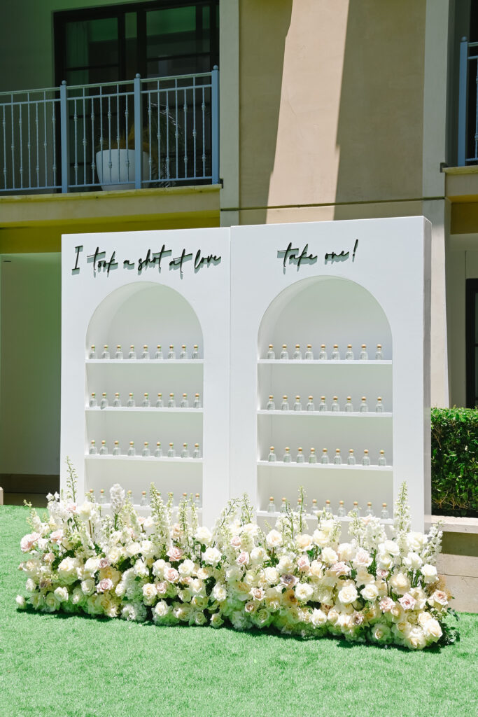 Bridal shower moment